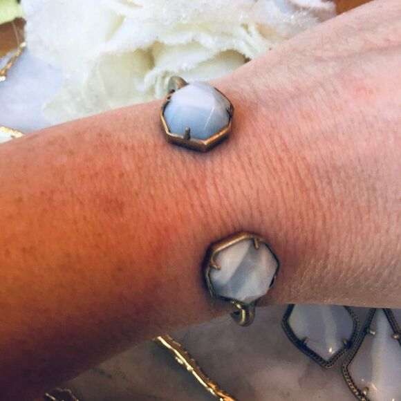 KENDRA SCOTT Bracelet!  - Picture 16 of 16